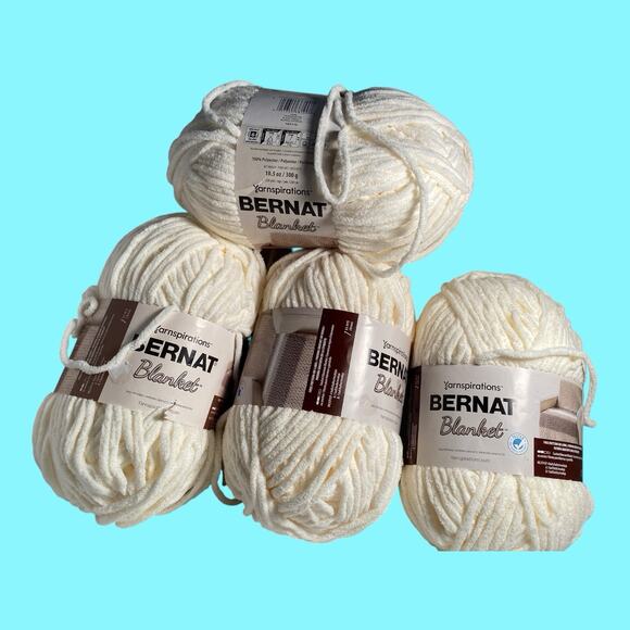 4 Skeins Yarnspirations Bernat Blanket Yarn 10006 Vintage White 10.5oz-220 Yds - Picture 1 of 9